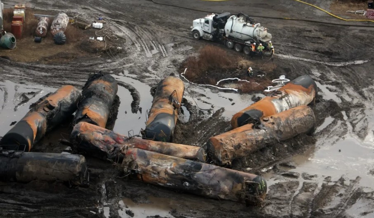 Bomb Train in Ohio Corporate Greed Led to Toxic Disaster